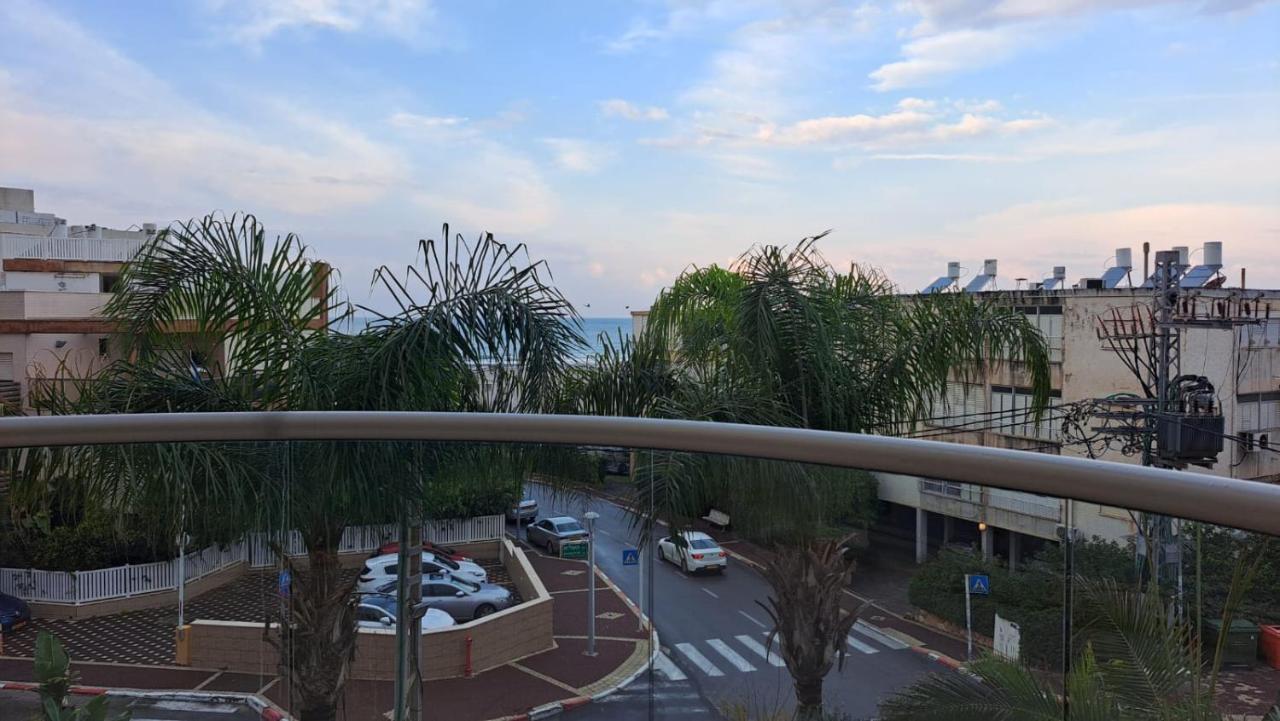 אבני החושן- Avnei Hoshen Aparthotel Nahariya Exterior photo